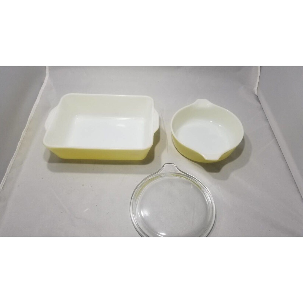 2 set of Yellow Round Pyrex 471, 1 pt Cassarole Baking Dish & Refrigerator Dish